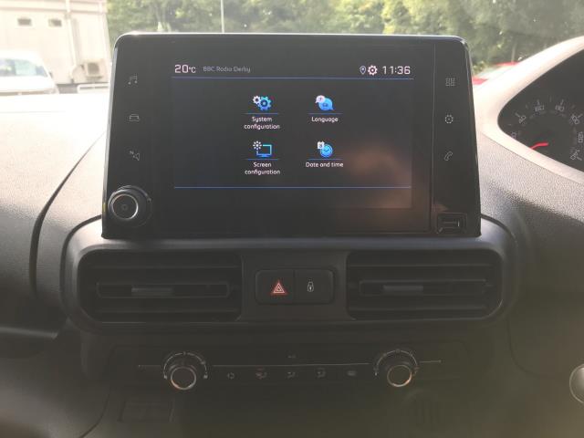2021 Peugeot Partner 1000 1.5 Bluehdi 100 Professional Van (NV21HDJ) Image 24
