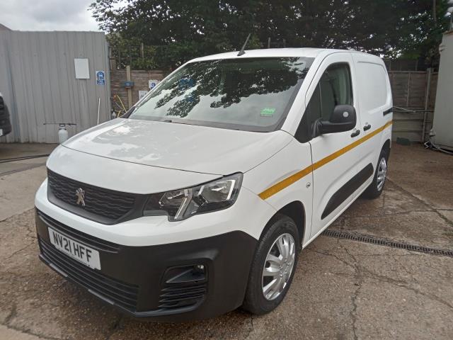 2021 Peugeot Partner 1000 1.5 Bluehdi 100 Professional Van (NV21HFF) Image 4