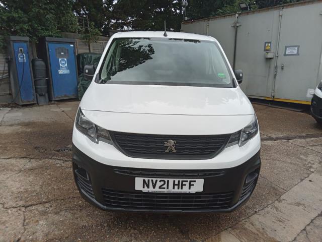 2021 Peugeot Partner 1000 1.5 Bluehdi 100 Professional Van (NV21HFF) Image 3