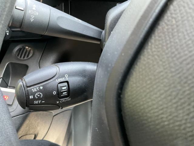 2021 Peugeot Partner 1000 1.5 Bluehdi 100 Professional Van (NV21HFH) Image 31