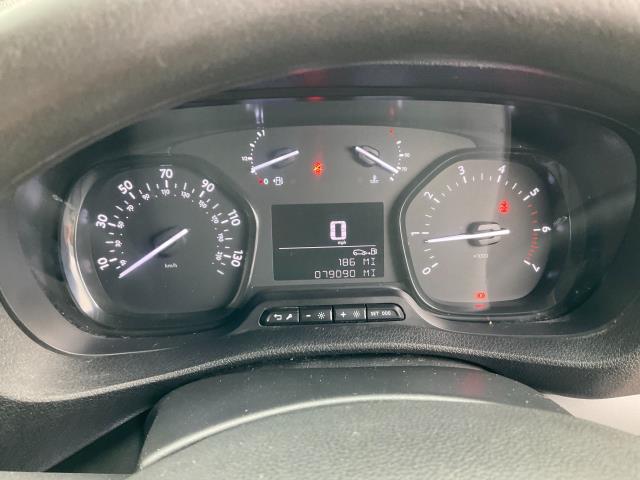 2021 Peugeot Expert 1000 1.5 Bluehdi 100 Professional Van (NV21HGD) Image 21