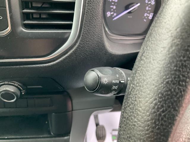 2021 Peugeot Expert 1000 1.5 Bluehdi 100 Professional Van (NV21HGD) Image 32
