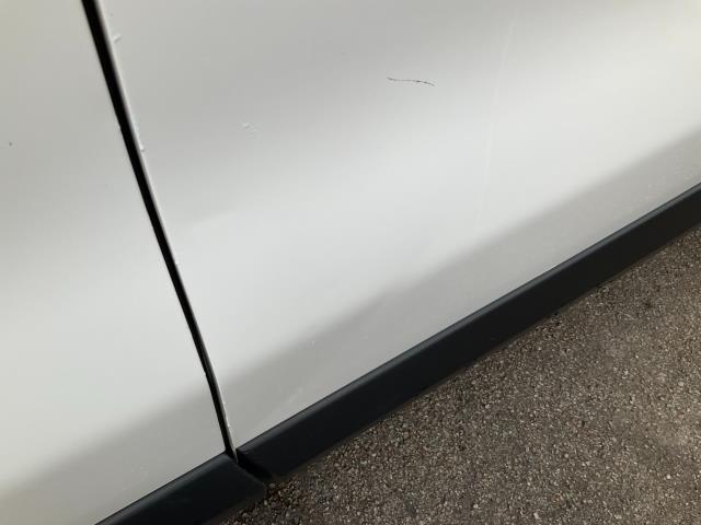 2021 Peugeot Expert 1000 1.5 Bluehdi 100 Professional Van (NV21HGD) Image 40