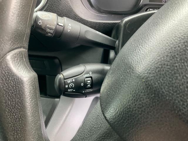 2021 Peugeot Expert 1000 1.5 Bluehdi 100 Professional Van (NV21HGD) Image 30