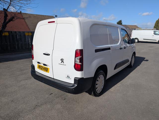 2021 Peugeot Partner 850 1.5 Bluehdi 100 Professional Crew Van (NV21HXB) Image 4