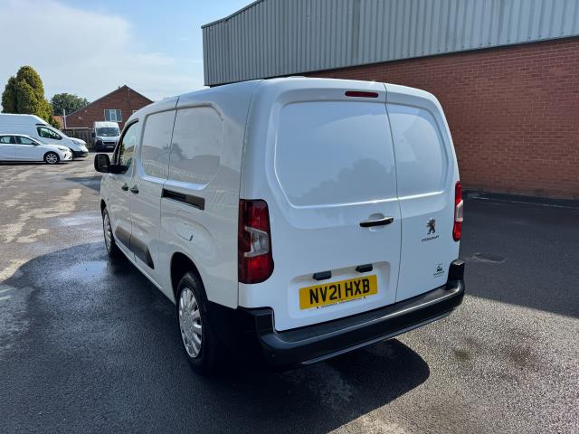 2021 Peugeot Partner 850 1.5 Bluehdi 100 Professional Crew Van (NV21HXB) Image 7
