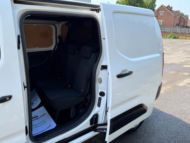 2021 Peugeot Partner 850 1.5 Bluehdi 100 Professional Crew Van (NV21HXB) Image 41