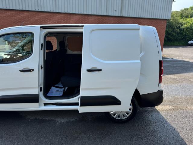 2021 Peugeot Partner 850 1.5 Bluehdi 100 Professional Crew Van (NV21HXB) Image 45