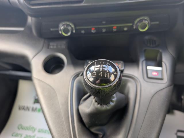 2021 Peugeot Partner 850 1.5 Bluehdi 100 Professional Crew Van (NV21HXB) Image 33