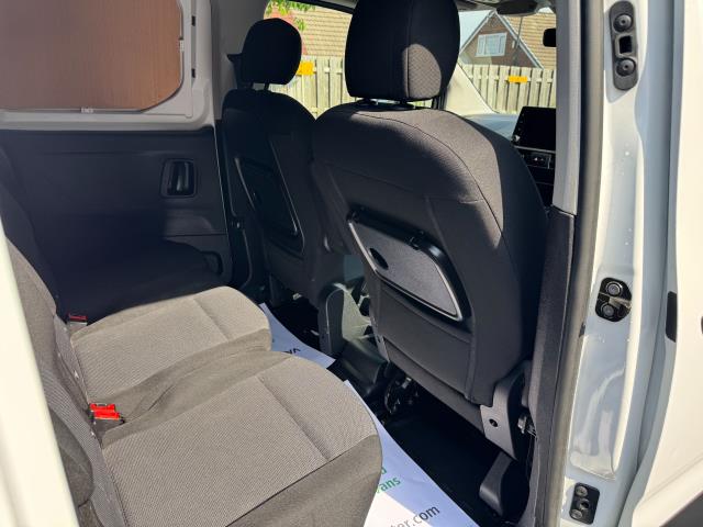 2021 Peugeot Partner 850 1.5 Bluehdi 100 Professional Crew Van (NV21HXB) Image 50