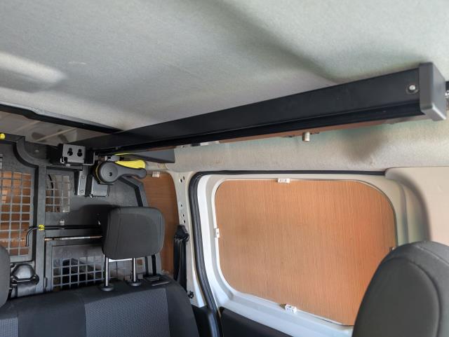 2021 Peugeot Partner 850 1.5 Bluehdi 100 Professional Crew Van (NV21HXB) Image 36