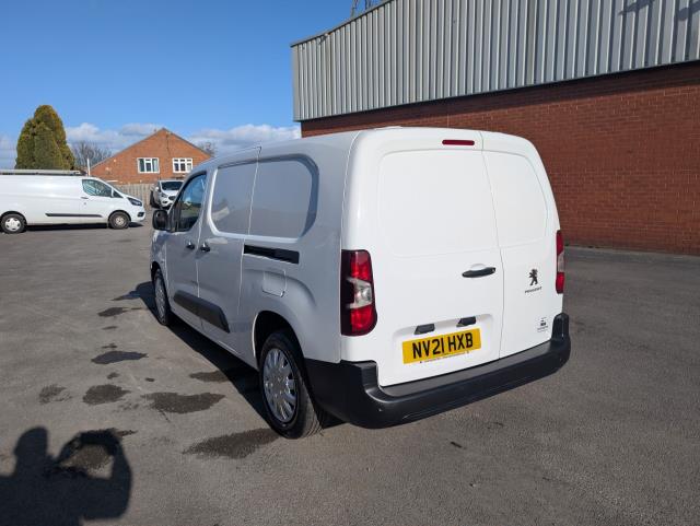 2021 Peugeot Partner 850 1.5 Bluehdi 100 Professional Crew Van (NV21HXB) Image 6