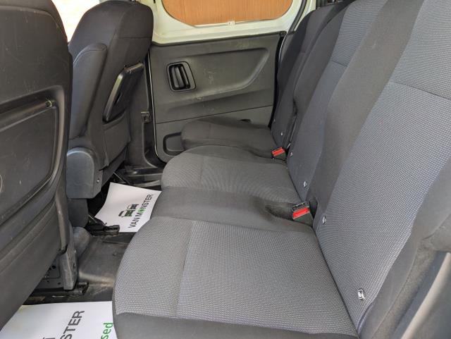 2021 Peugeot Partner 850 1.5 Bluehdi 100 Professional Crew Van (NV21HXB) Image 15