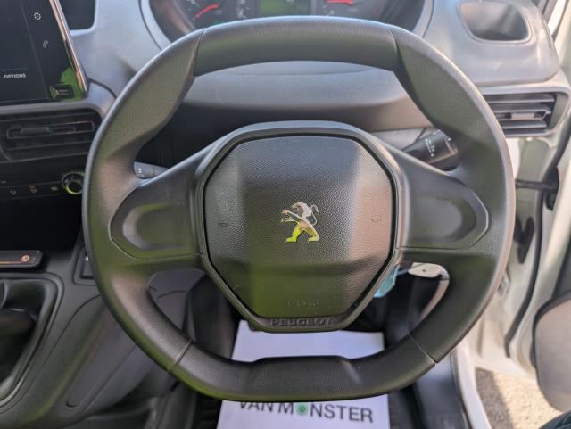 2021 Peugeot Partner 850 1.5 Bluehdi 100 Professional Crew Van (NV21HXB) Image 29