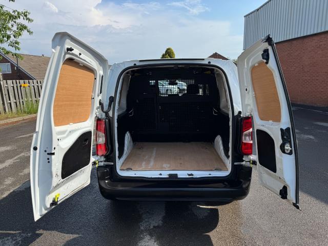 2021 Peugeot Partner 850 1.5 Bluehdi 100 Professional Crew Van (NV21HXB) Image 52