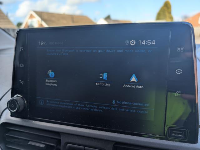 2021 Peugeot Partner 850 1.5 Bluehdi 100 Professional Crew Van (NV21HXB) Image 31