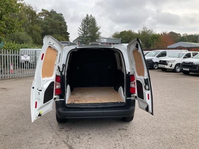 2021 Peugeot Partner 1000 1.5 Bluehdi 100 Professional Van (NV21HZP) Image 12
