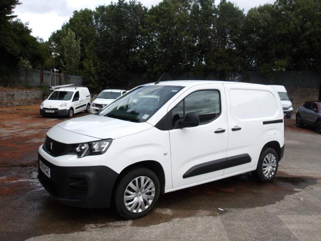 2021 Peugeot Partner 1000 1.5 Bluehdi 100 Professional Van (NV21KGZ) Image 3