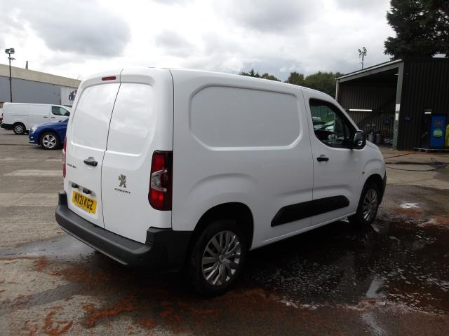 2021 Peugeot Partner 1000 1.5 Bluehdi 100 Professional Van (NV21KGZ) Image 8