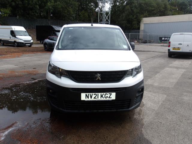 2021 Peugeot Partner 1000 1.5 Bluehdi 100 Professional Van (NV21KGZ) Image 2