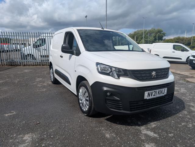2021 Peugeot Partner 1000 1.5 Bluehdi 100 Professional Van (NV21KHJ) Image 2