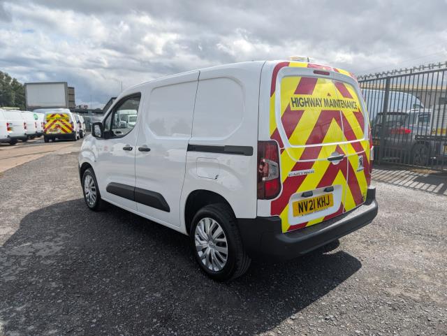 2021 Peugeot Partner 1000 1.5 Bluehdi 100 Professional Van (NV21KHJ) Image 8