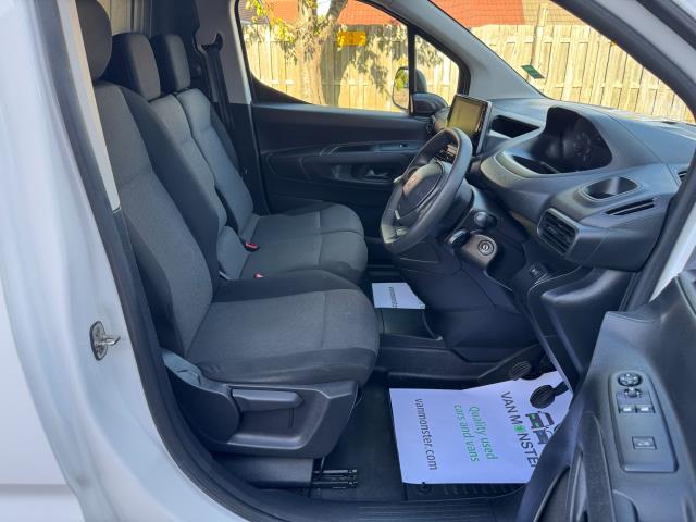 2021 Peugeot Partner 1000 1.5 Bluehdi 100 Professional Van (NV21KHL) Image 15