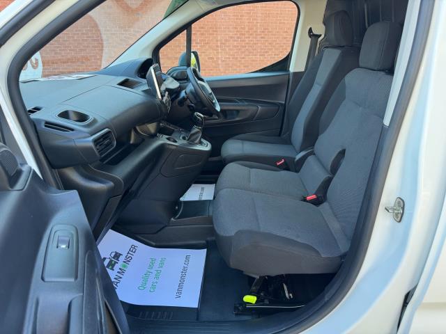 2021 Peugeot Partner 1000 1.5 Bluehdi 100 Professional Van (NV21KHL) Image 30