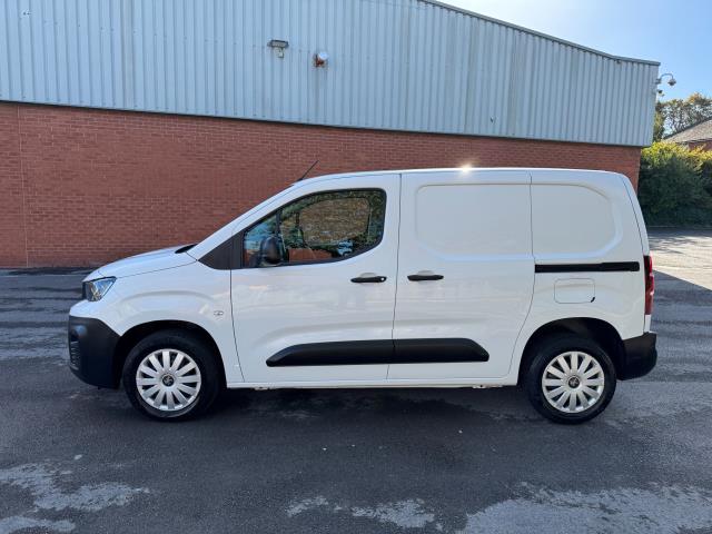 2021 Peugeot Partner 1000 1.5 Bluehdi 100 Professional Van (NV21KHL) Image 6