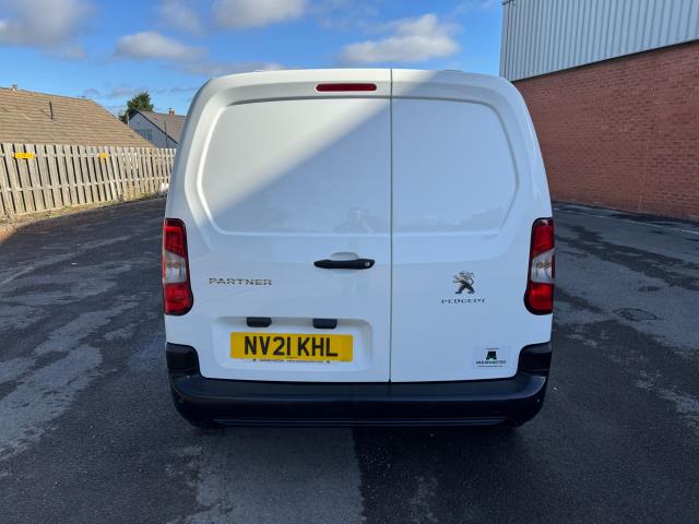 2021 Peugeot Partner 1000 1.5 Bluehdi 100 Professional Van (NV21KHL) Image 8