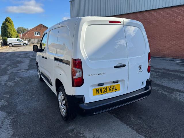 2021 Peugeot Partner 1000 1.5 Bluehdi 100 Professional Van (NV21KHL) Image 7