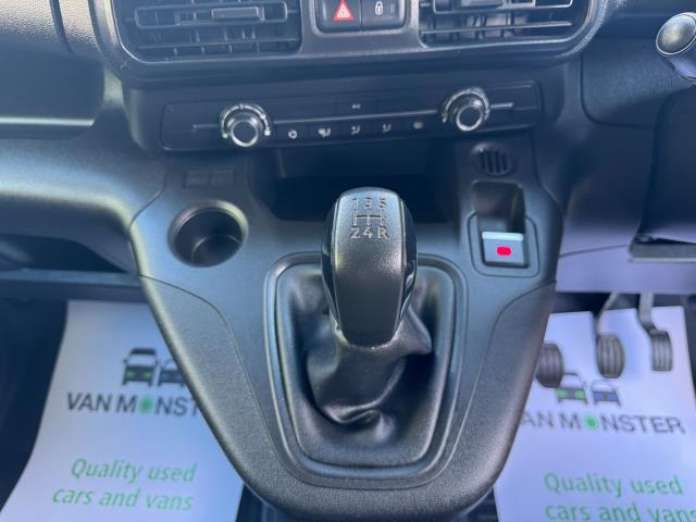 2021 Peugeot Partner 1000 1.5 Bluehdi 100 Professional Van (NV21KHL) Image 26