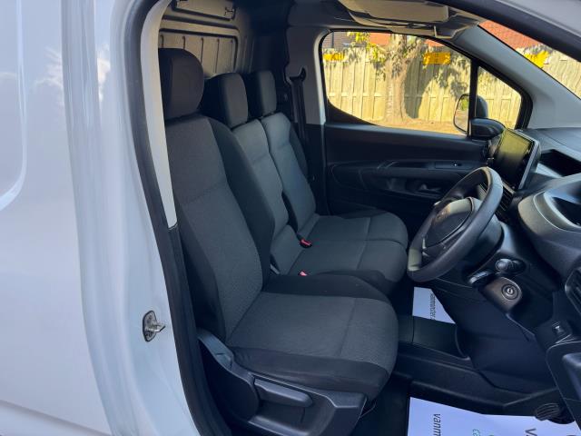 2021 Peugeot Partner 1000 1.5 Bluehdi 100 Professional Van (NV21KHL) Image 16