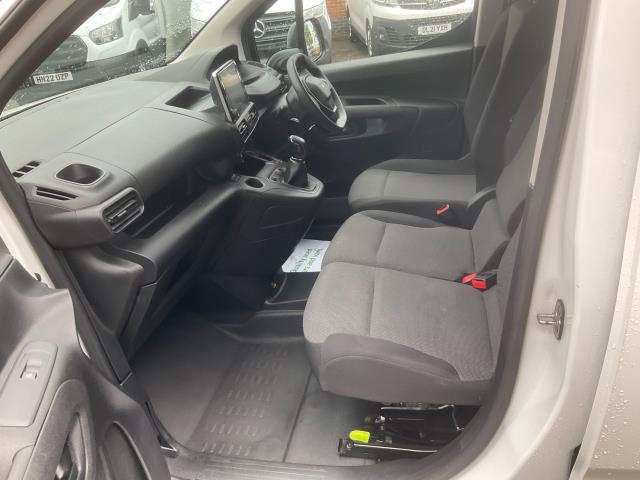 2021 Peugeot Partner 1000 1.5 Bluehdi 100 Professional Van (NV21KJX) Image 7