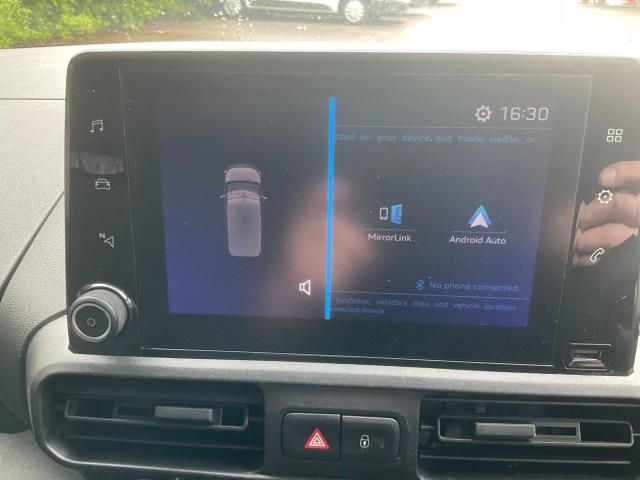2021 Peugeot Partner 1000 1.5 Bluehdi 100 Professional Van (NV21KJX) Image 23