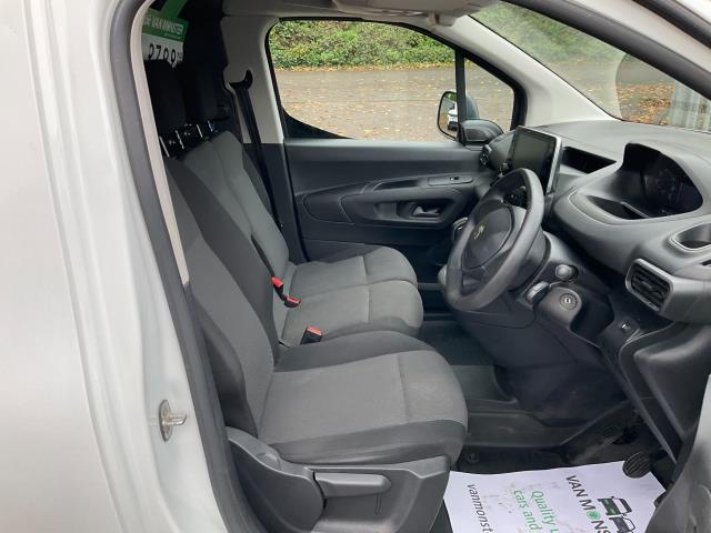 2021 Peugeot Partner 1000 1.5 Bluehdi 100 Professional Van (NV21KJZ) Image 16