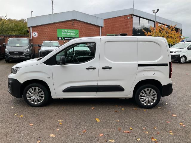 2021 Peugeot Partner 1000 1.5 Bluehdi 100 Professional Van (NV21KJZ) Image 6