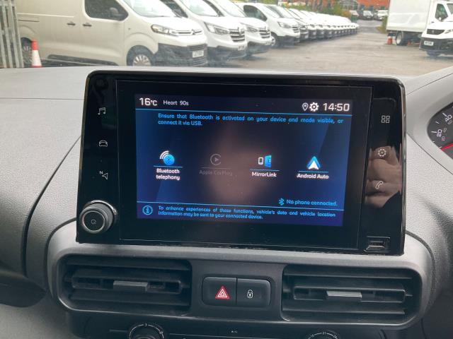 2021 Peugeot Partner 1000 1.5 Bluehdi 100 Professional Van (NV21KJZ) Image 22