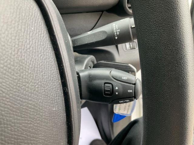 2021 Peugeot Partner 1000 1.5 Bluehdi 100 Professional Van (NV21KJZ) Image 28