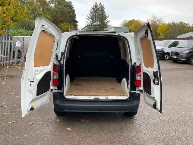 2021 Peugeot Partner 1000 1.5 Bluehdi 100 Professional Van (NV21KJZ) Image 12