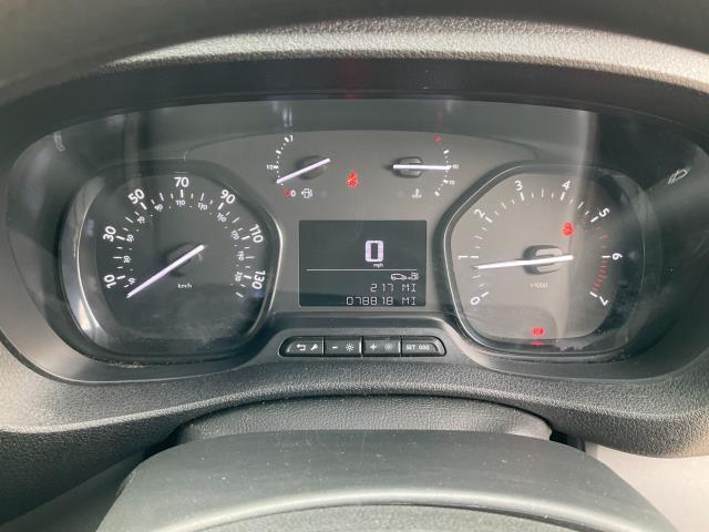 2021 Peugeot Expert 1000 1.5 Bluehdi 100 Professional Van (NV21KYE) Image 21