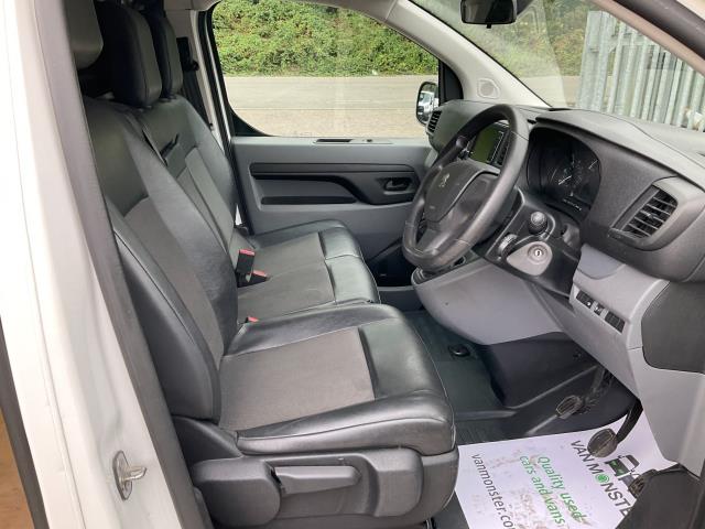 2021 Peugeot Expert 1000 1.5 Bluehdi 100 Professional Van (NV21KYE) Image 18