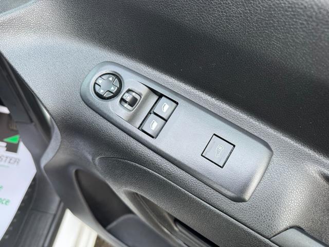 2021 Peugeot Partner 1000 1.5 Bluehdi 100 Professional Van (NV21MUA) Image 20