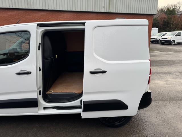 2021 Peugeot Partner 1000 1.5 Bluehdi 100 Professional Van (NV21MUA) Image 42