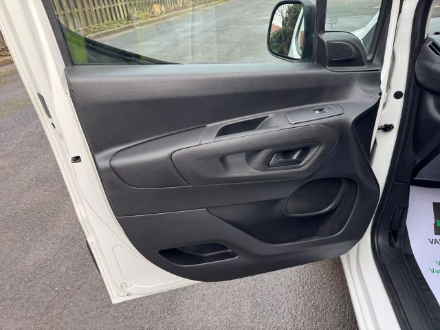 2021 Peugeot Partner 1000 1.5 Bluehdi 100 Professional Van (NV21MUA) Image 34