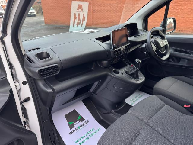 2021 Peugeot Partner 1000 1.5 Bluehdi 100 Professional Van (NV21MUA) Image 29