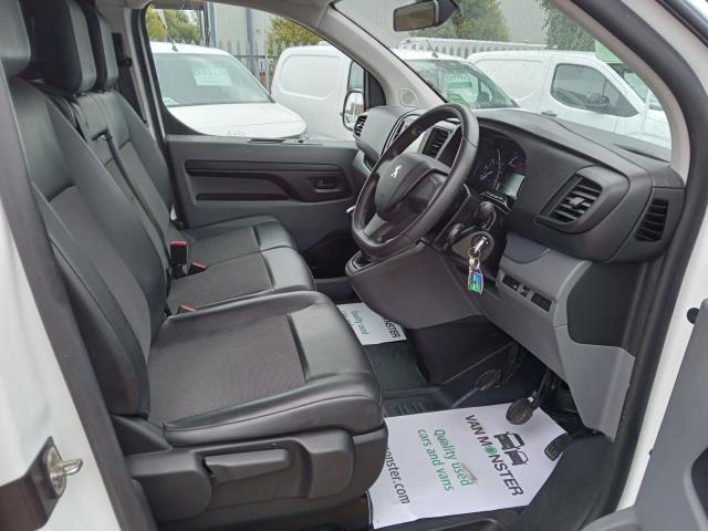 2021 Peugeot Expert 1200 1.5 Bluehdi 100 Professional Van (NV21OHH) Image 12