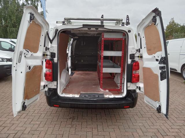 2021 Peugeot Expert 1200 1.5 Bluehdi 100 Professional Van (NV21OHH) Image 27