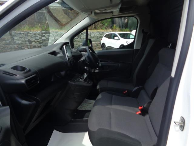 2021 Peugeot Partner 1000 1.5 Bluehdi 100 Professional Van (NV21ONC) Image 13