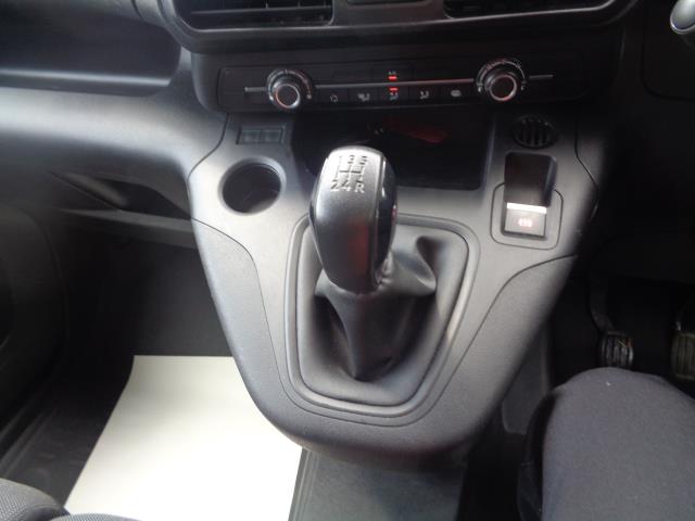 2021 Peugeot Partner 1000 1.5 Bluehdi 100 Professional Van (NV21ONC) Image 26